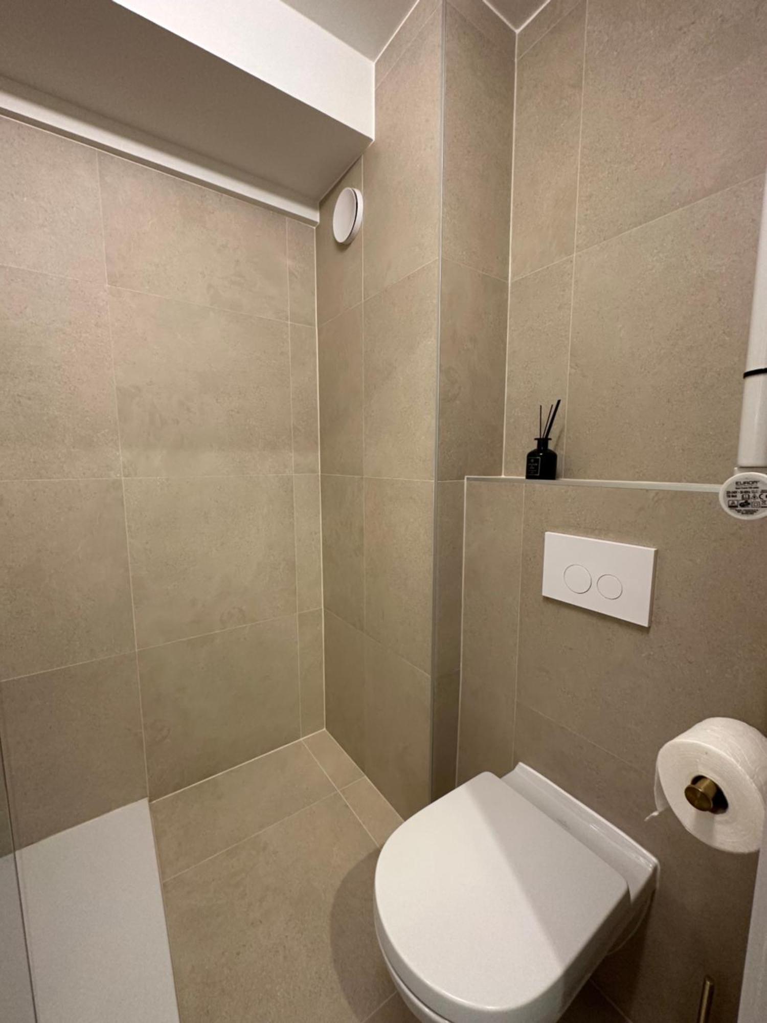 Studio F - 2 Personen - Op 250M Van De Zee Ostenda Esterno foto